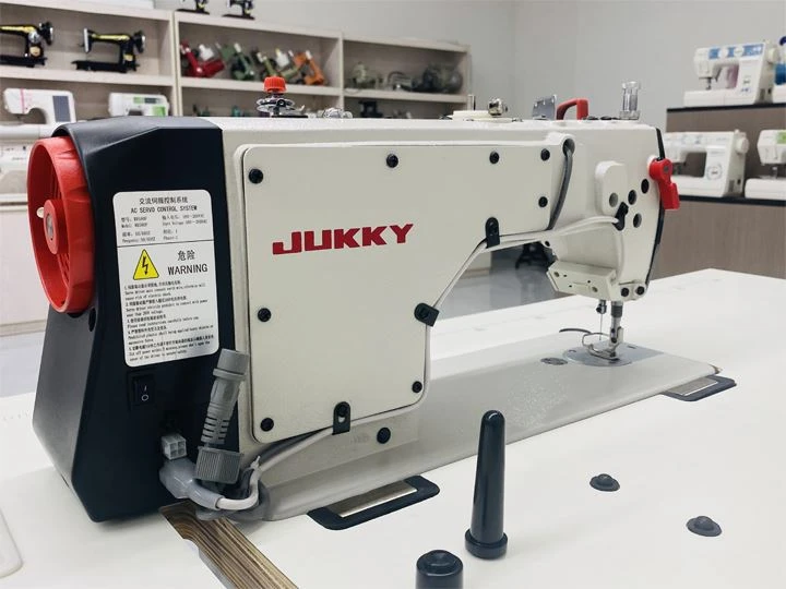 Industrial Heavy Duty Sewing Machine