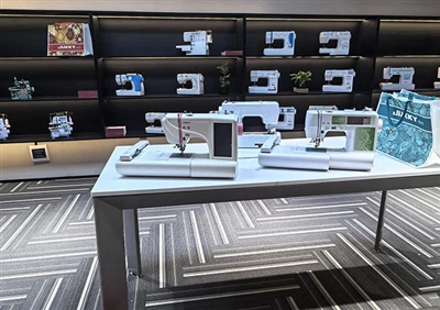 Bem -vindo ao Fanghua New Showroom